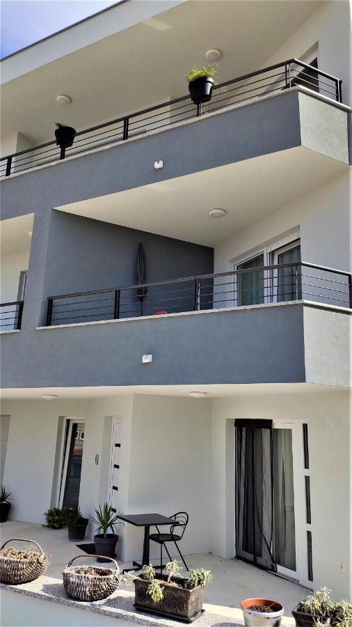 Luxury Apartment Pape Baška Voda Extérieur photo