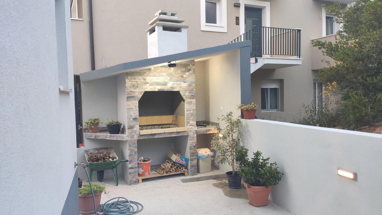 Luxury Apartment Pape Baška Voda Extérieur photo