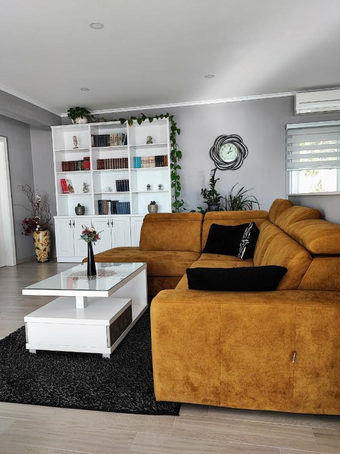 Luxury Apartment Pape Baška Voda Extérieur photo